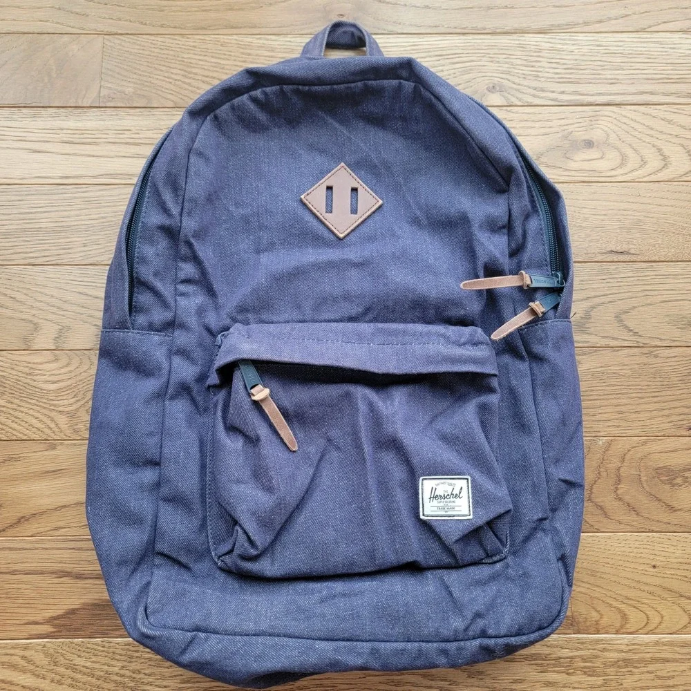 Herschel Supply Co Heritage 18